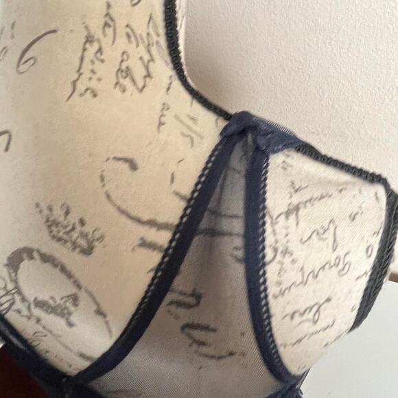 Black maxi floral gown - Picture 5 of 6